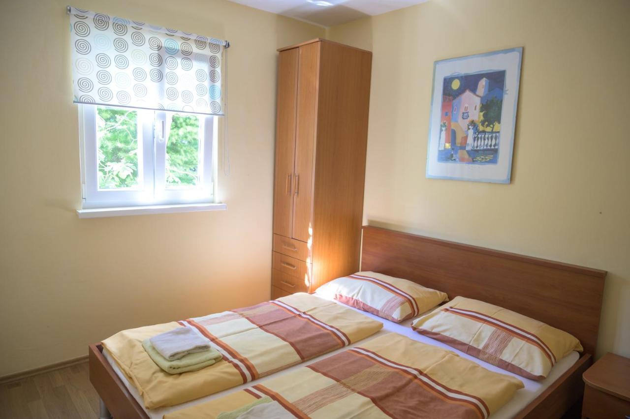 Beachfront House Ivana With Pool - Renovated 2025 세사리카 외부 사진