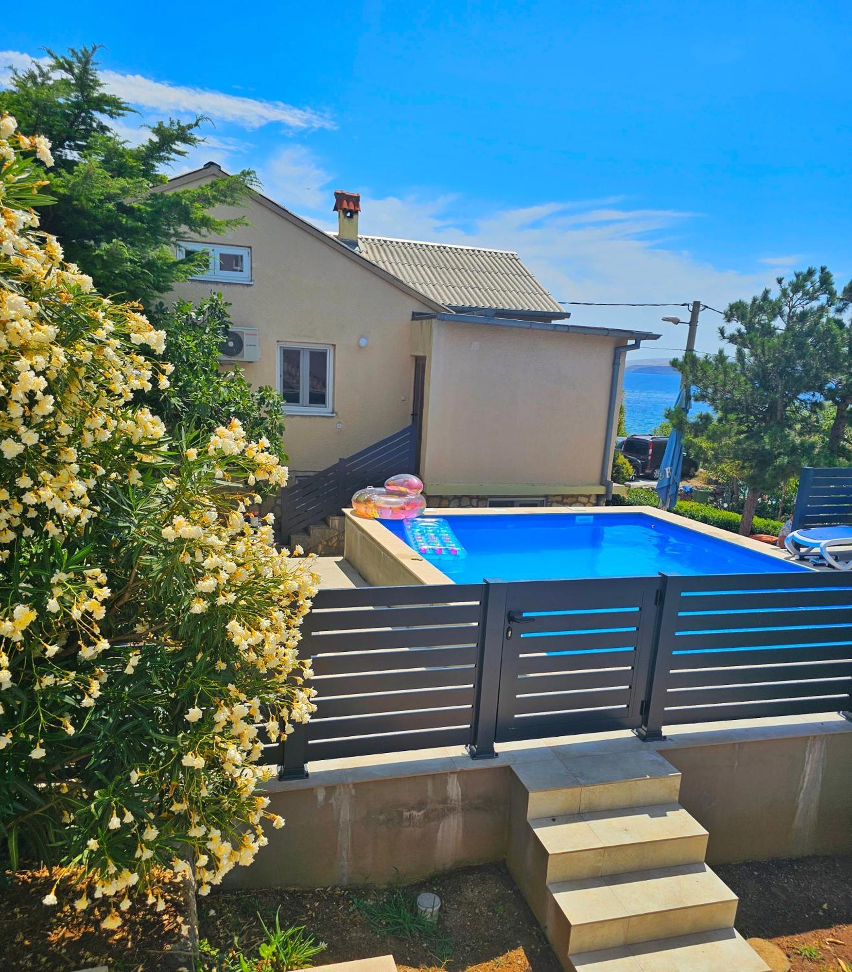 Beachfront House Ivana With Pool - Renovated 2025 세사리카 외부 사진